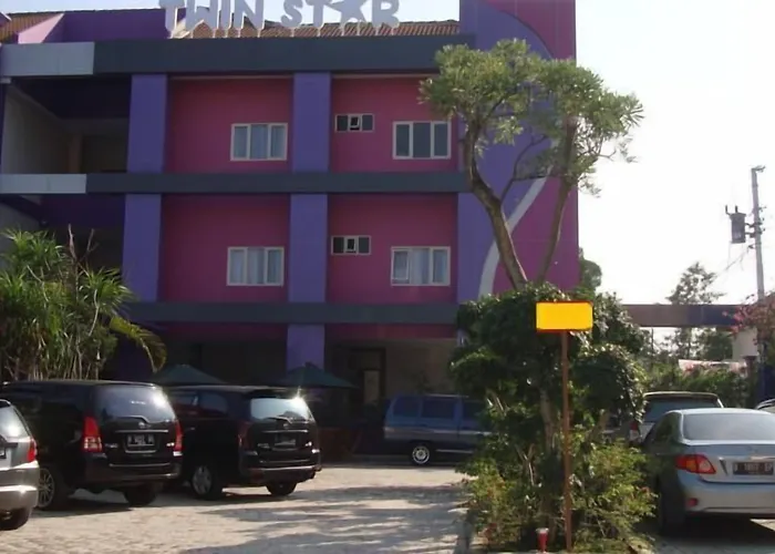 Twin Star Hotel Surakarta 